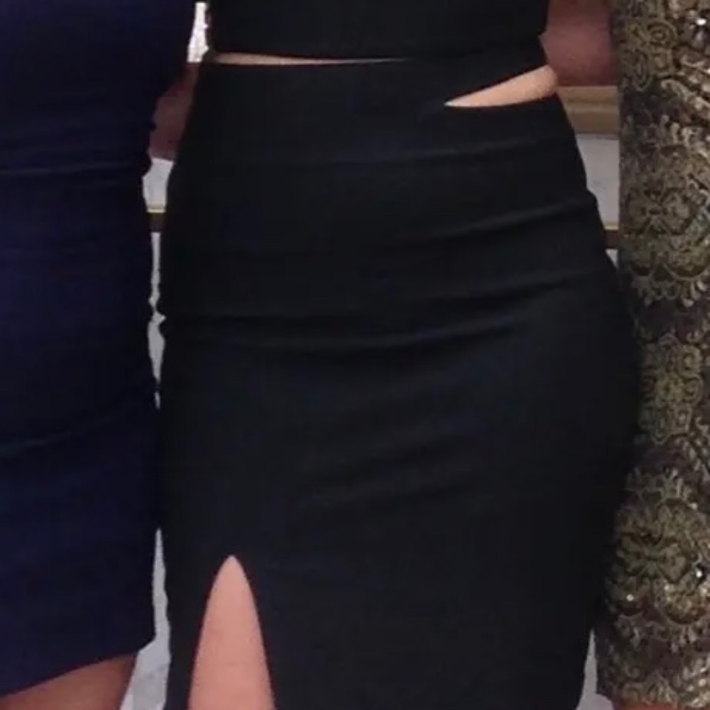 Elizabeth and James Black Perla Pencil Skirt Sz 12